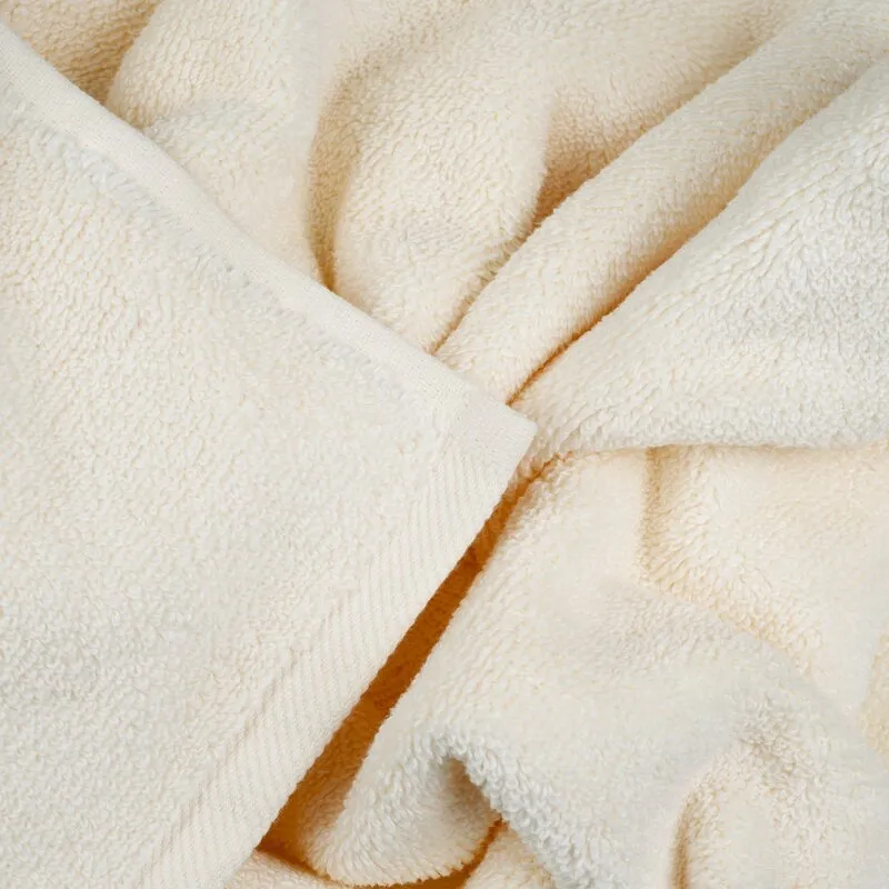 Janessa Egyptian-Quality Cotton 6 Piece Plush Towel Set