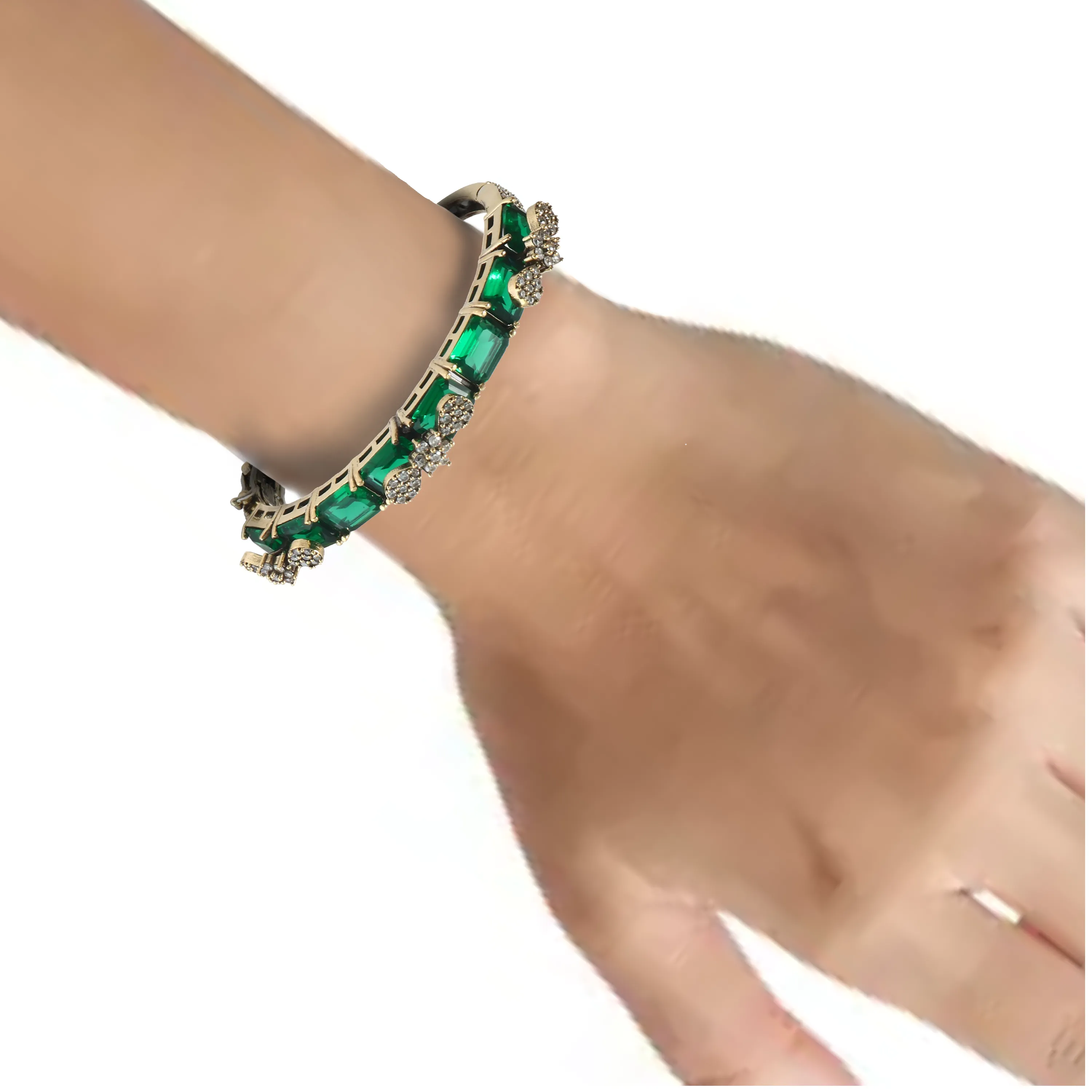 Victorian Finish Lightweight Bracelet for Women